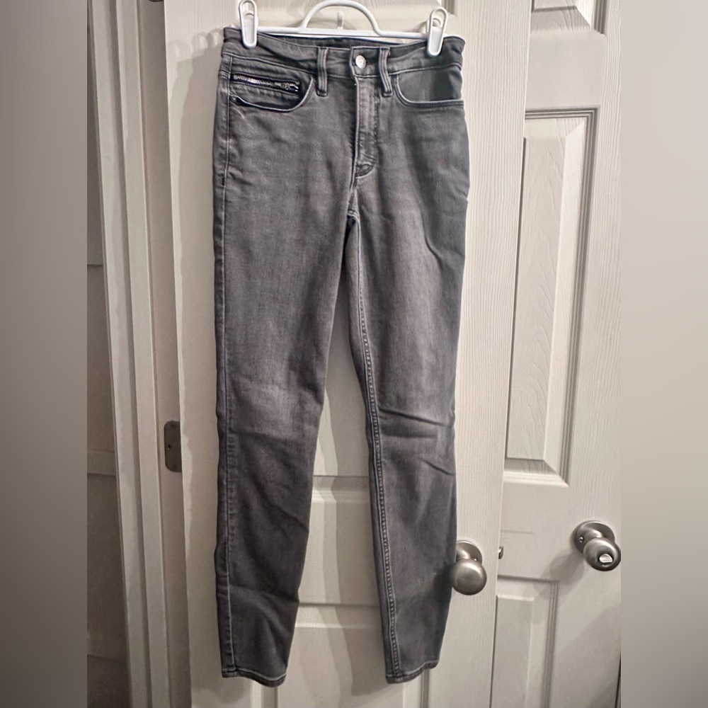 Athleta sculptek gray wash skinny jeans- size 0